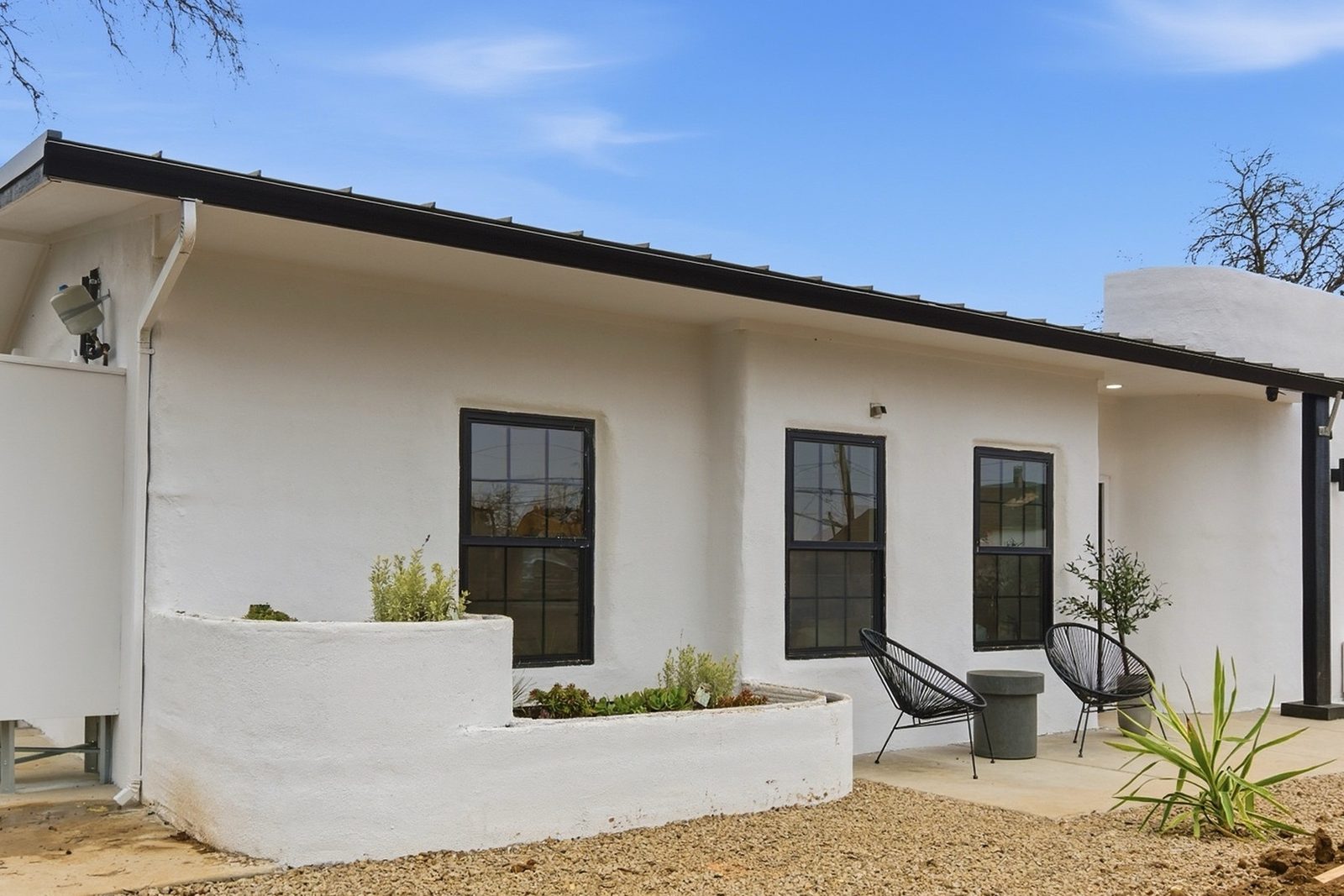 Finished 3D-printed home exterior at Kaizen Way